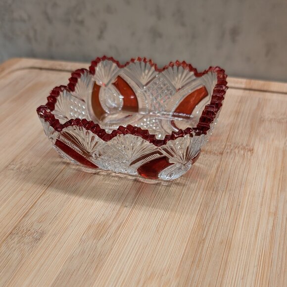 Vintage Small Cranberry Glass Square Ashtray or Candy Nut Trinket Dish - Picture 1 of 12